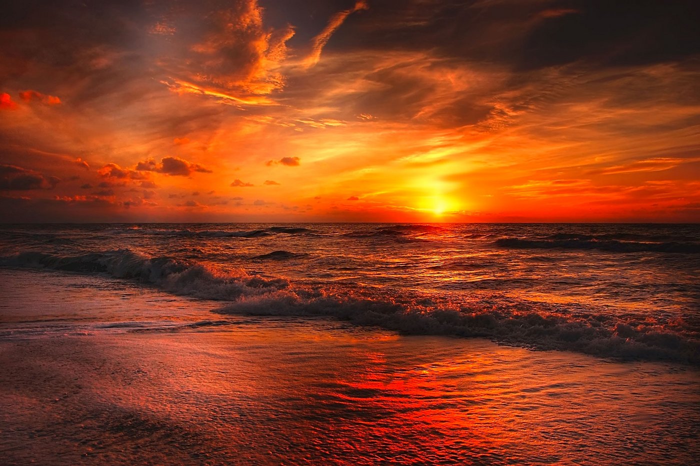 Sonnenuntergang über dem Meer